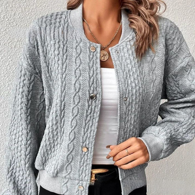 Sydney | Comfortable knitted jacket with handmade details